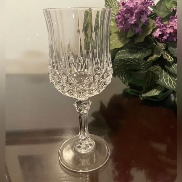 Cristal D’arques French Crystal Wine Glass Set / 18 pcs / 8oz. / 6oz. / 4oz. - Picture 7 of 7